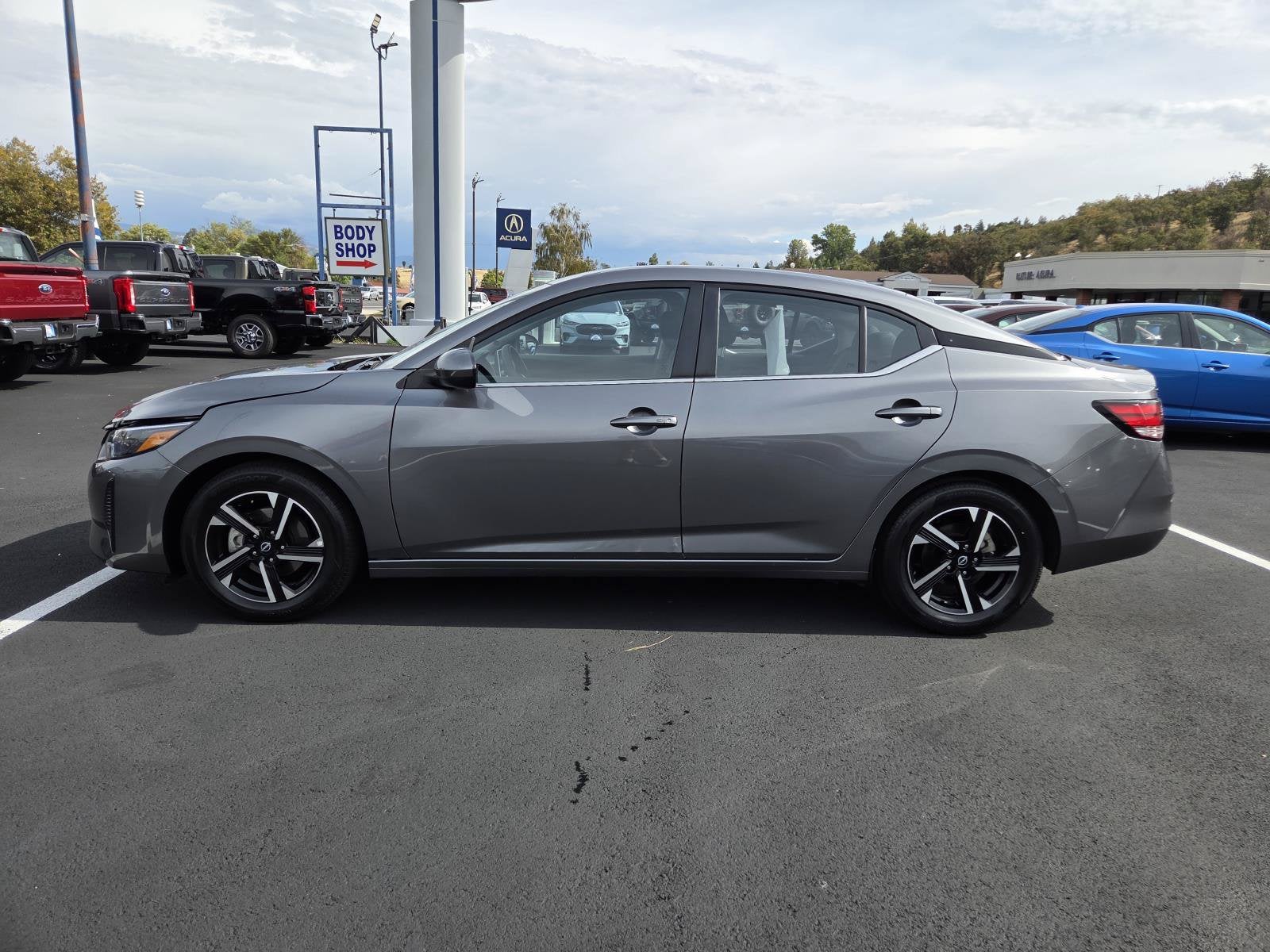 2025 Nissan Sentra SV