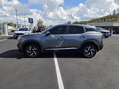 2025 Nissan Kicks SV