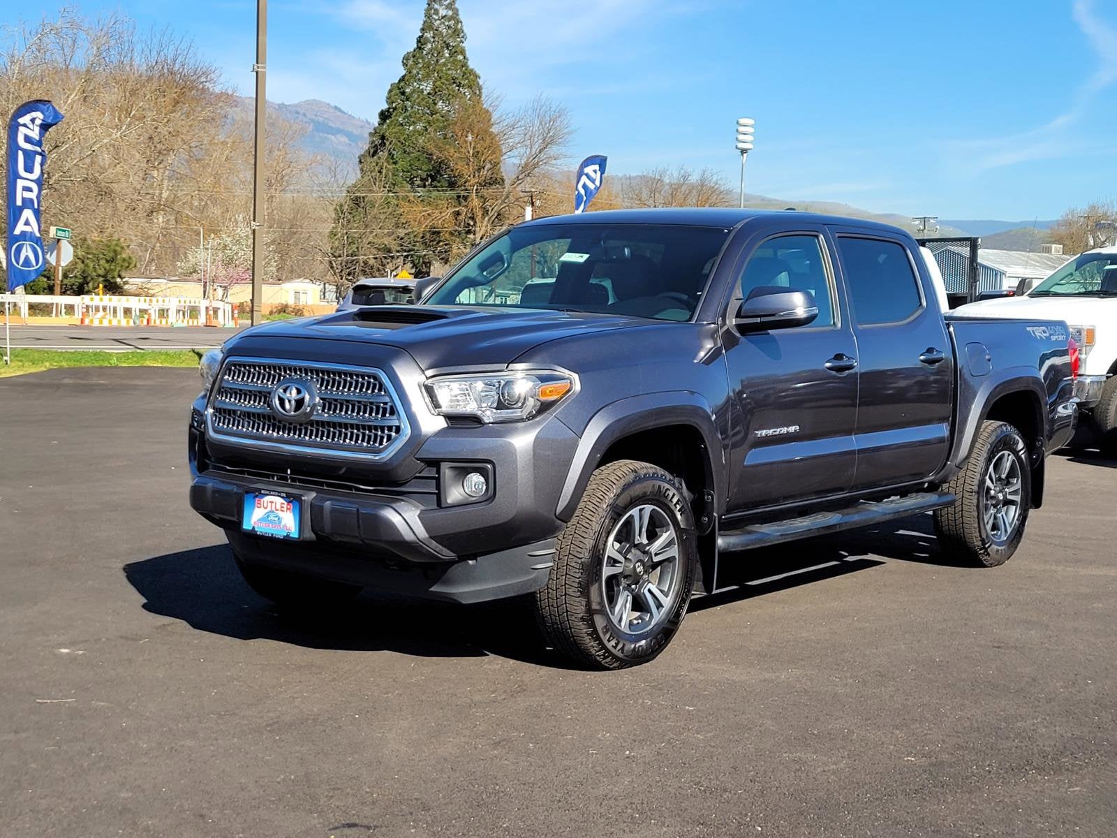 2017 Toyota Tacoma TRD Sport