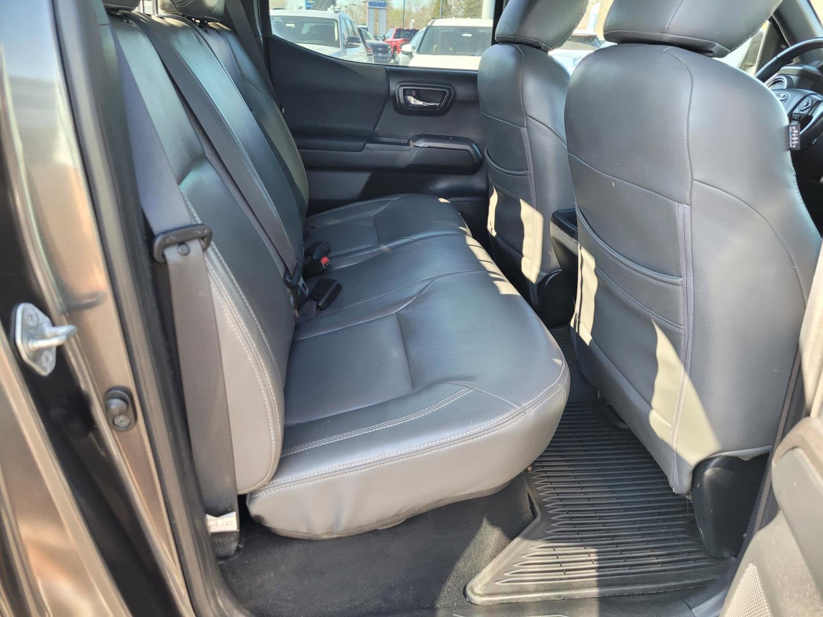 2017 Toyota Tacoma TRD Sport