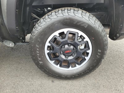 2024 Toyota Tacoma 4WD SR5