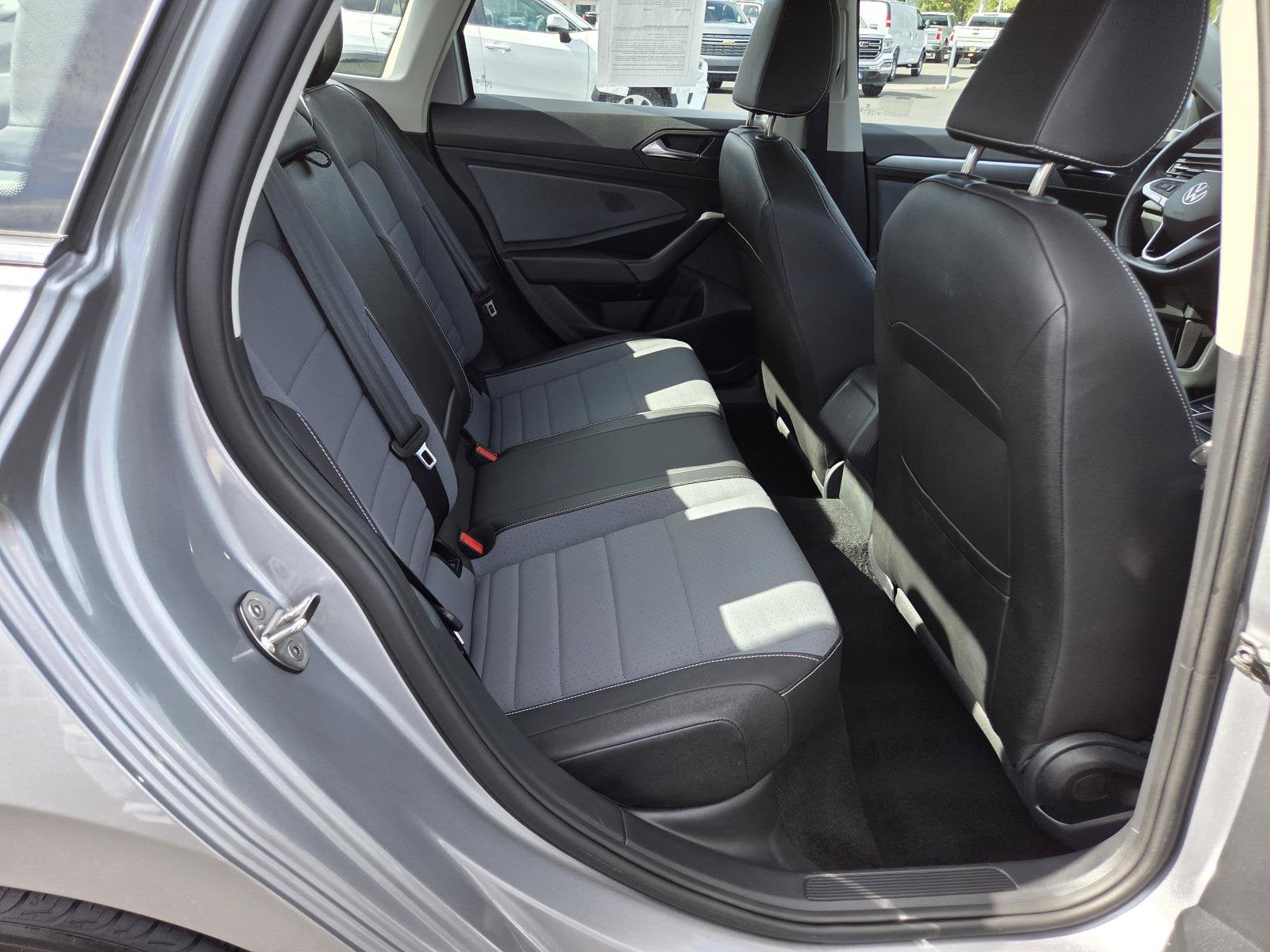 2025 Volkswagen Jetta SE