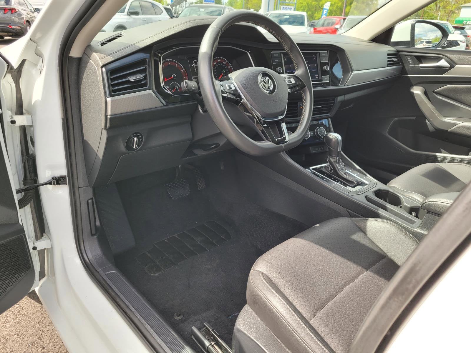 2021 Volkswagen Jetta R-Line