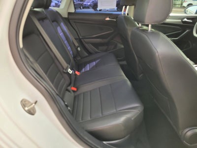2021 Volkswagen Jetta R-Line