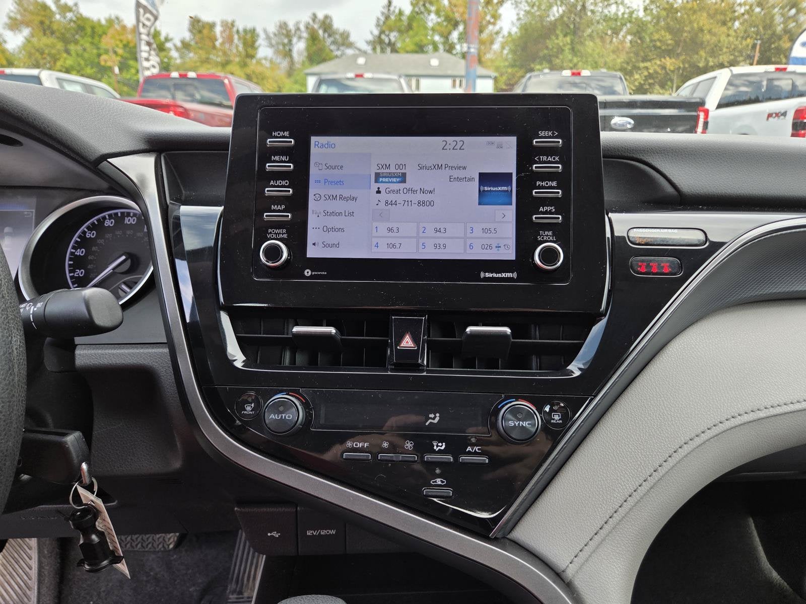 2022 Toyota Camry LE