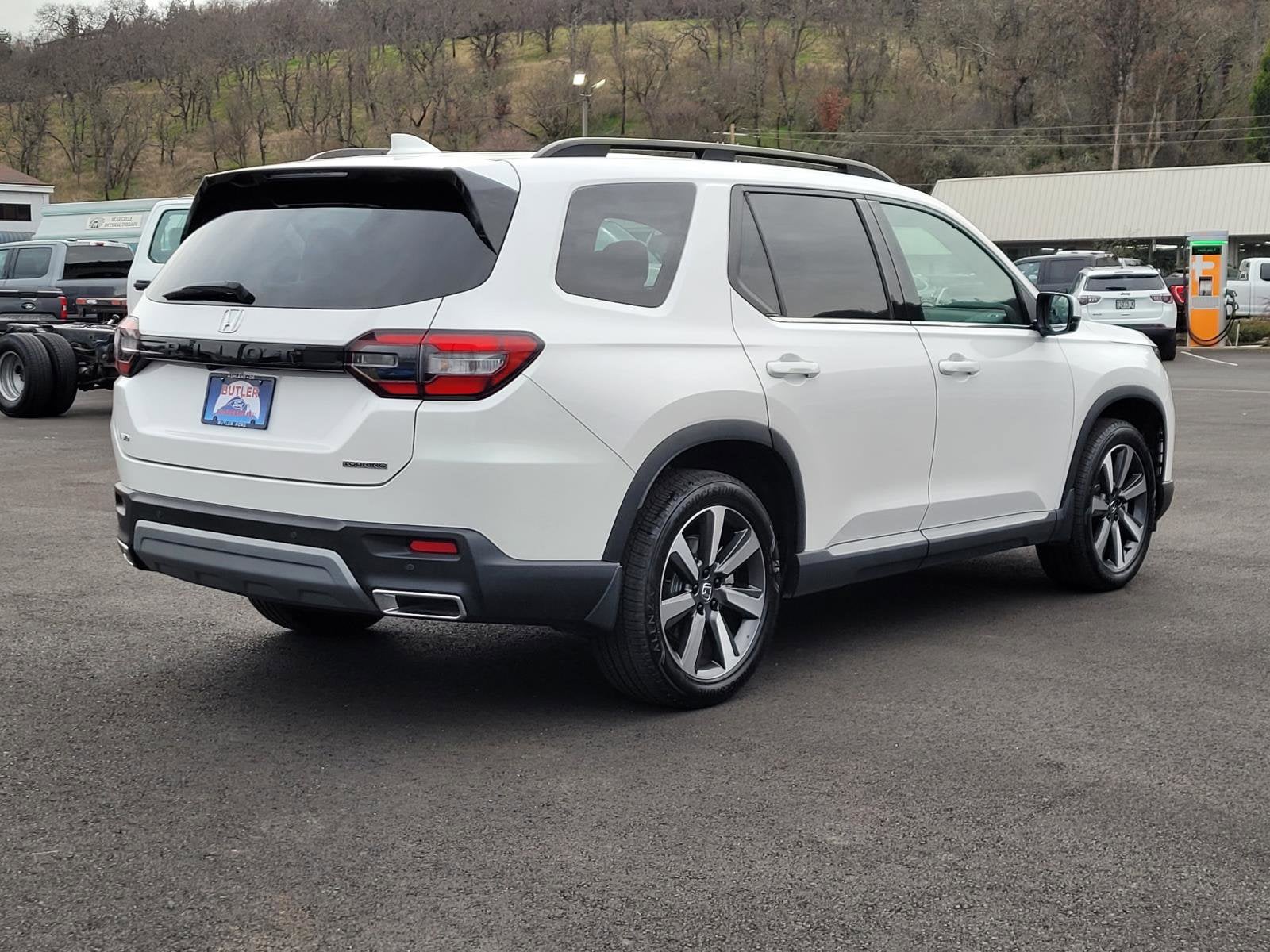 2024 Honda Pilot Touring