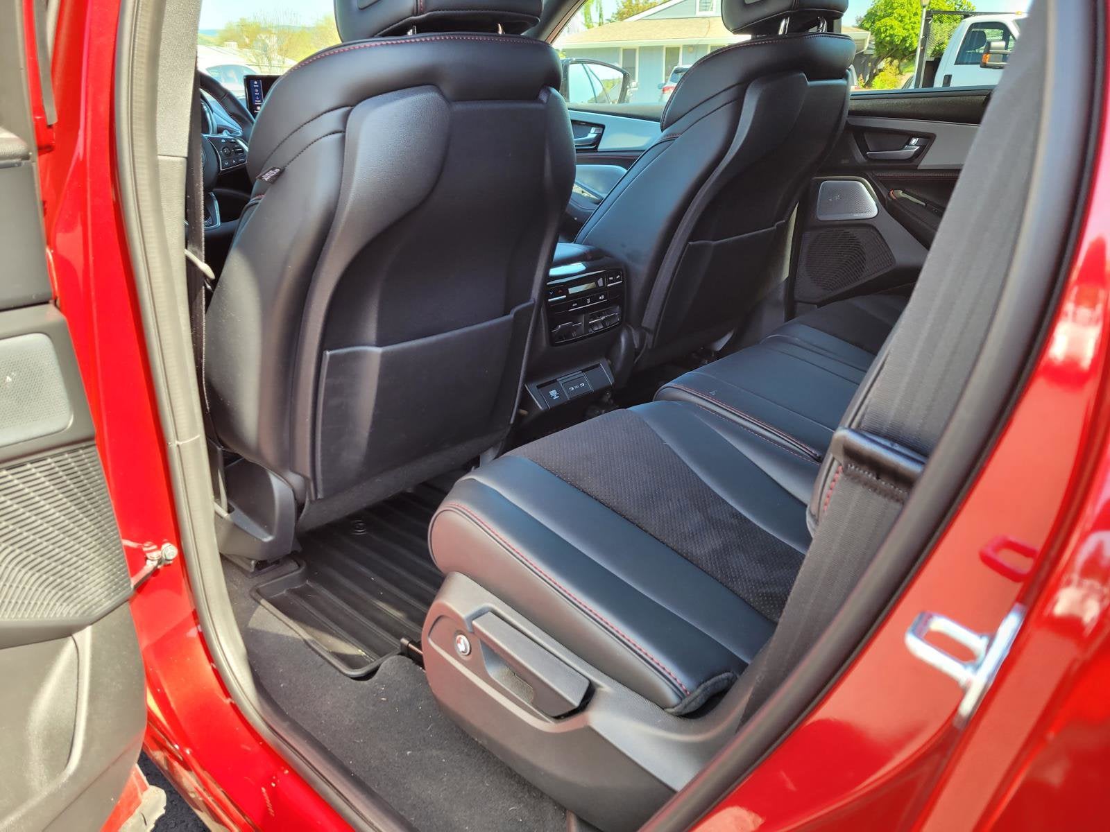 2025 Acura MDX w/A-Spec Package