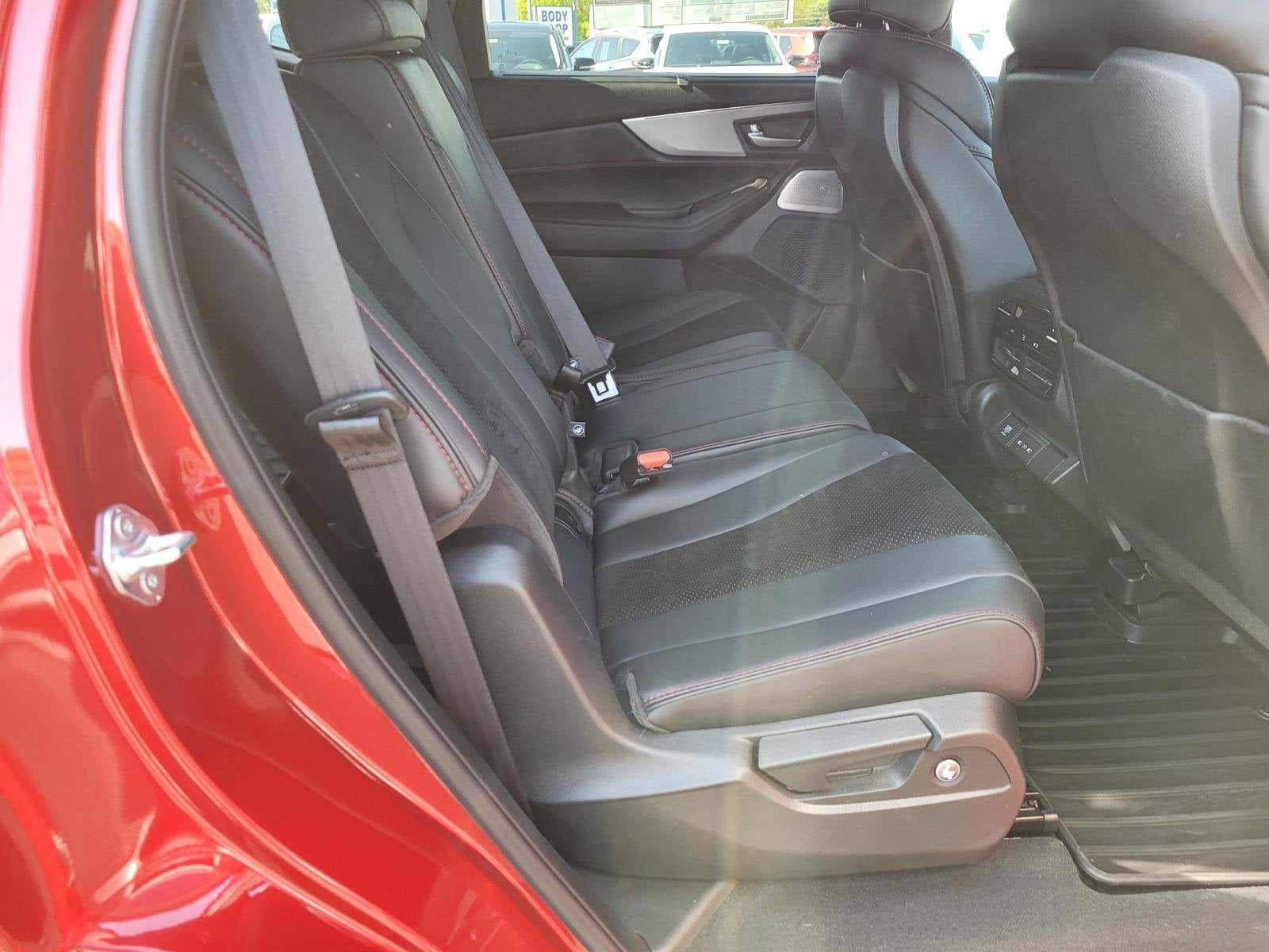 2025 Acura MDX w/A-Spec Package