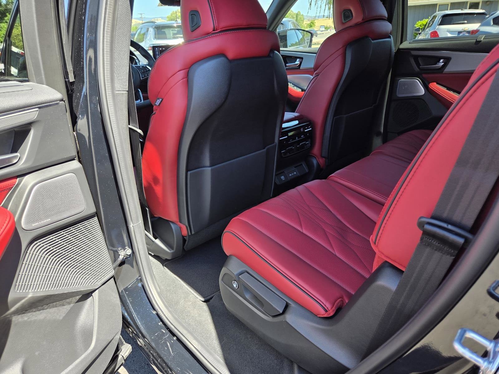 2026 Acura MDX w/A-Spec Advance Package AWD