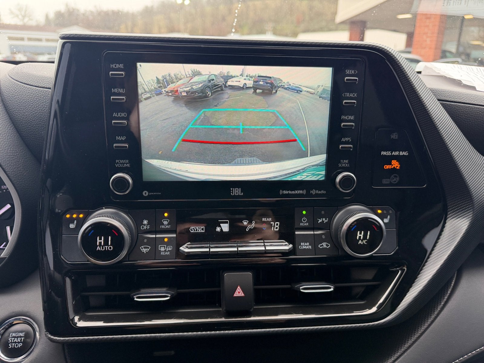 2022 Toyota Highlander XSE