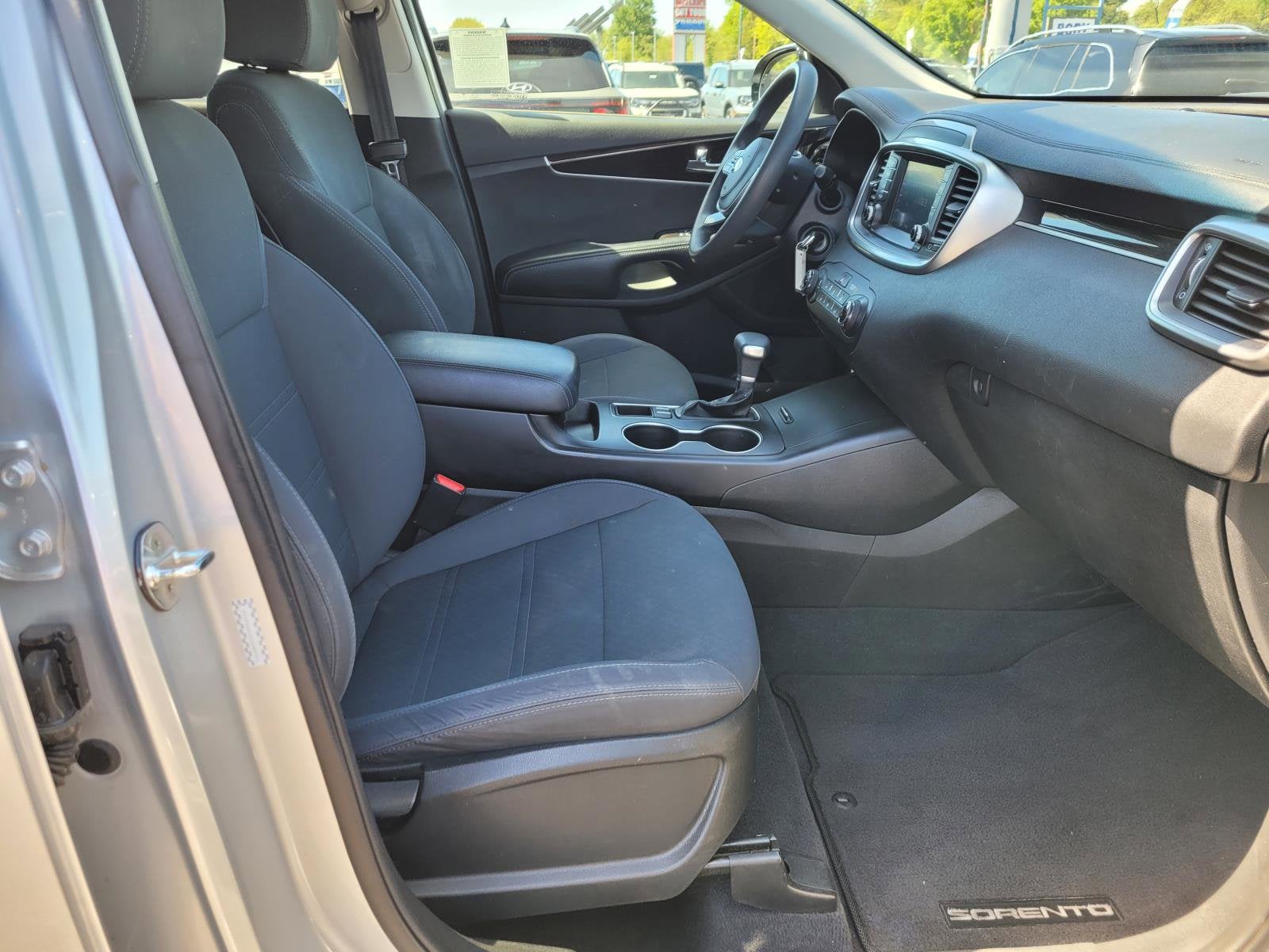 2019 Kia Sorento L