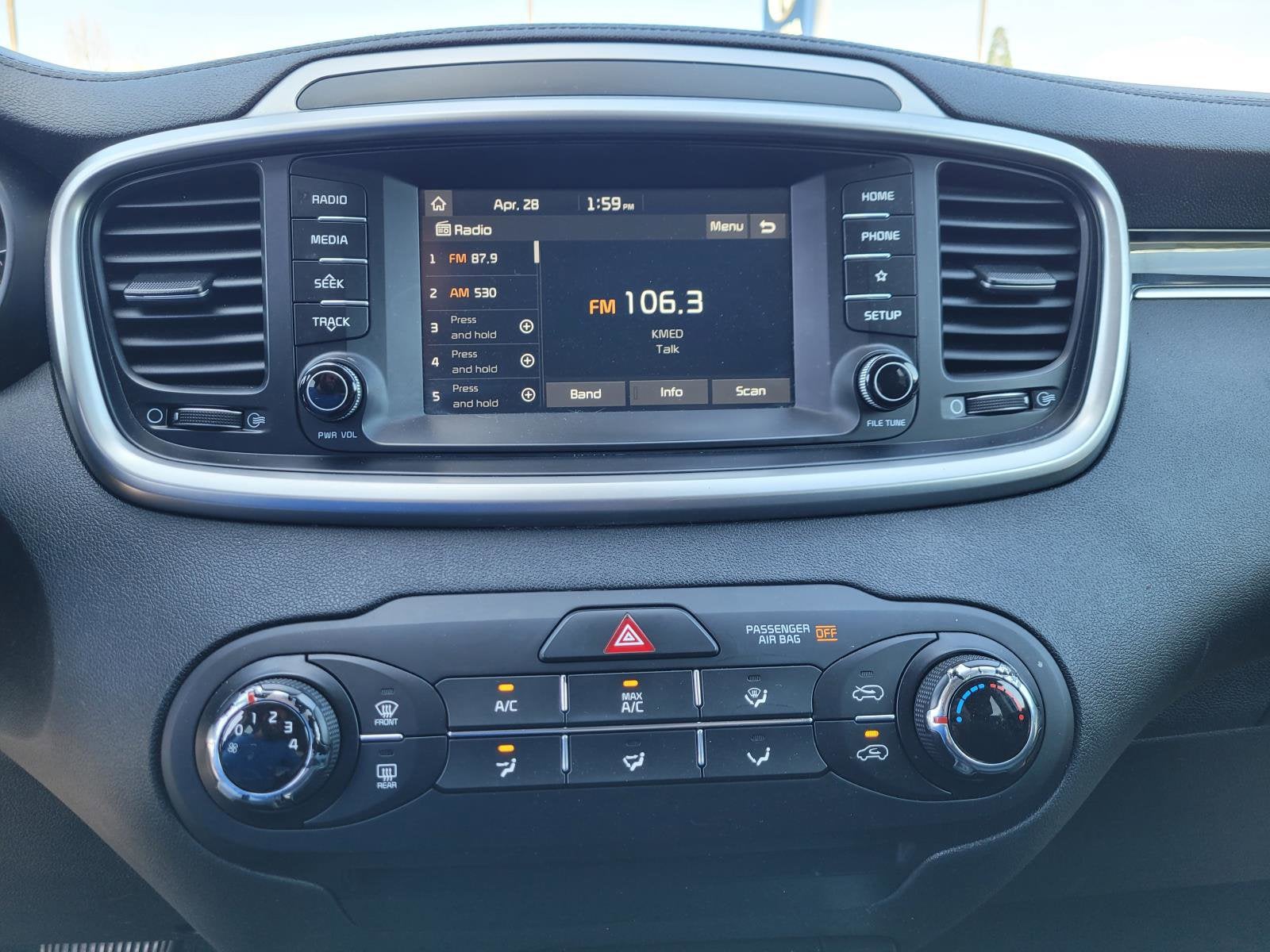 2019 Kia Sorento L