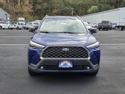 2025 Toyota Corolla Cross XLE