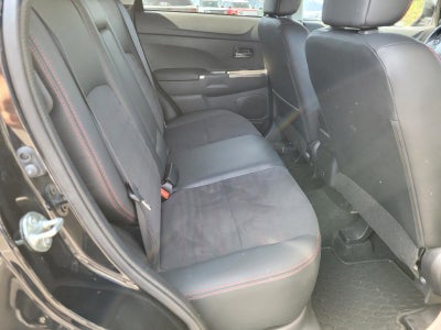 2022 Mitsubishi Outlander Sport SE