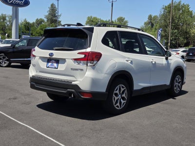 2024 Subaru Forester Premium