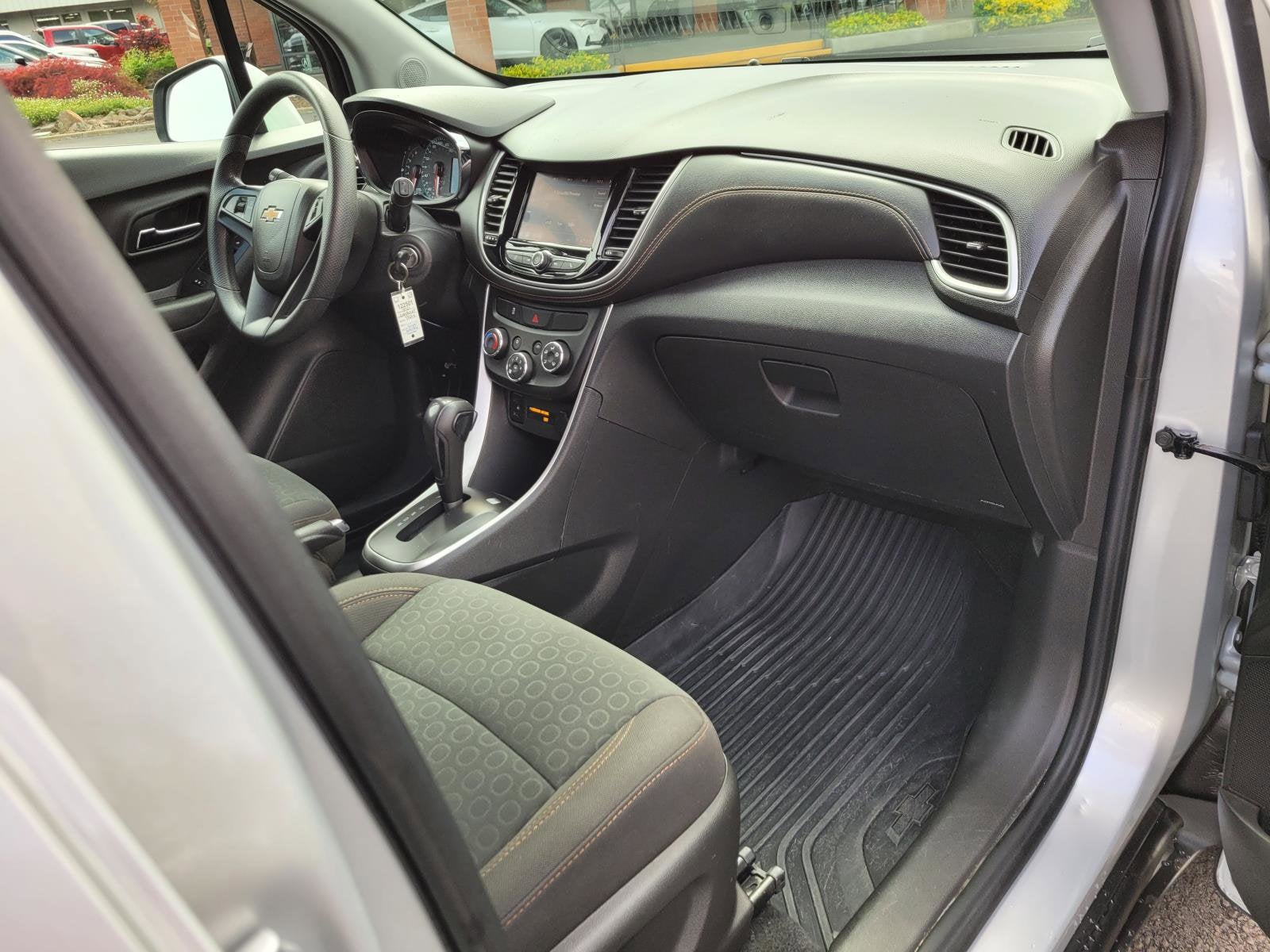 2021 Chevrolet Trax LS