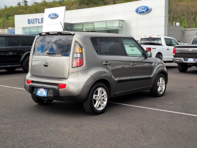 2011 Kia Soul +