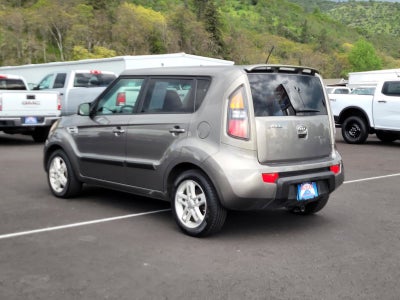 2011 Kia Soul +