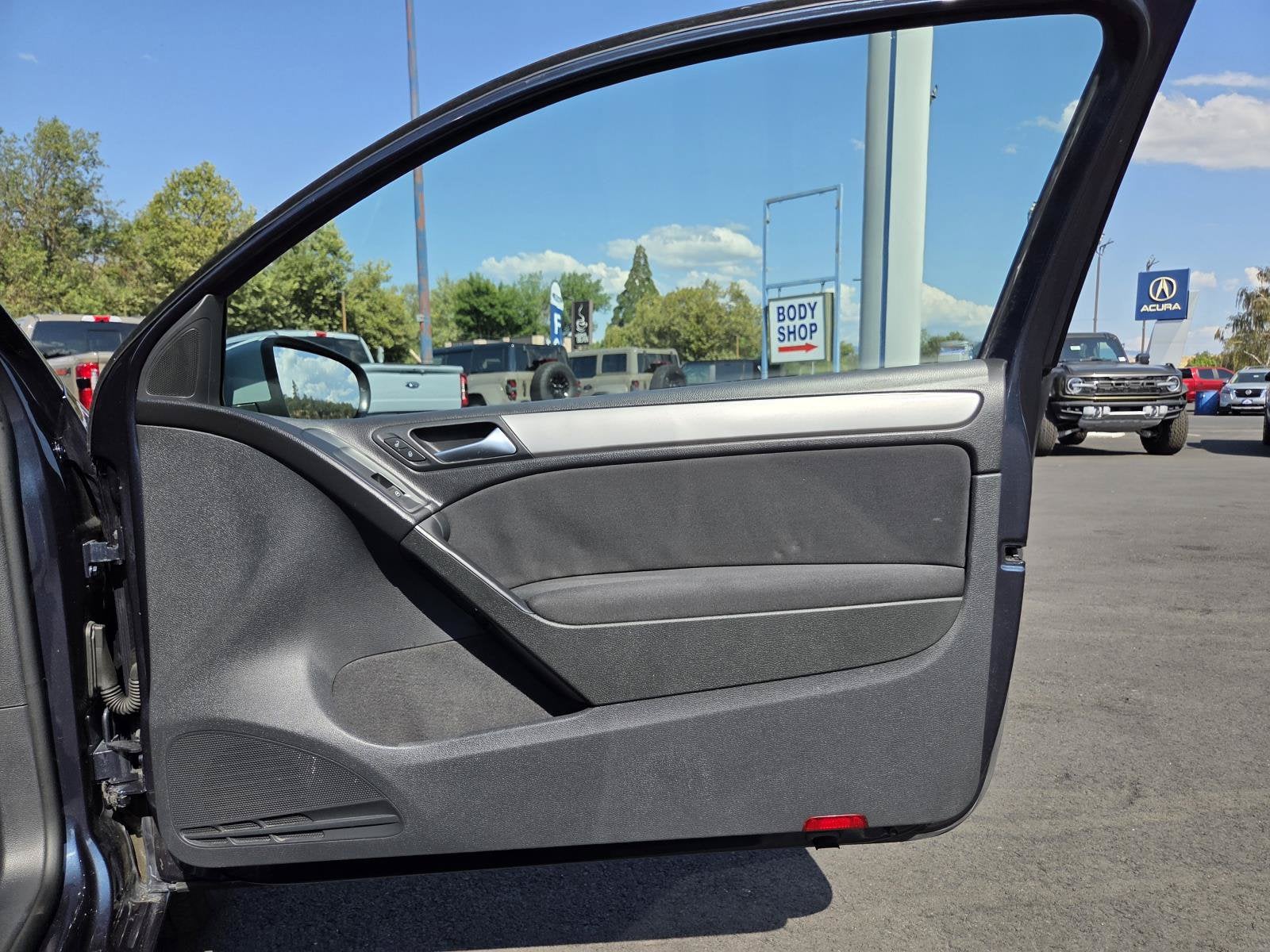 2013 Volkswagen Golf 2.5L