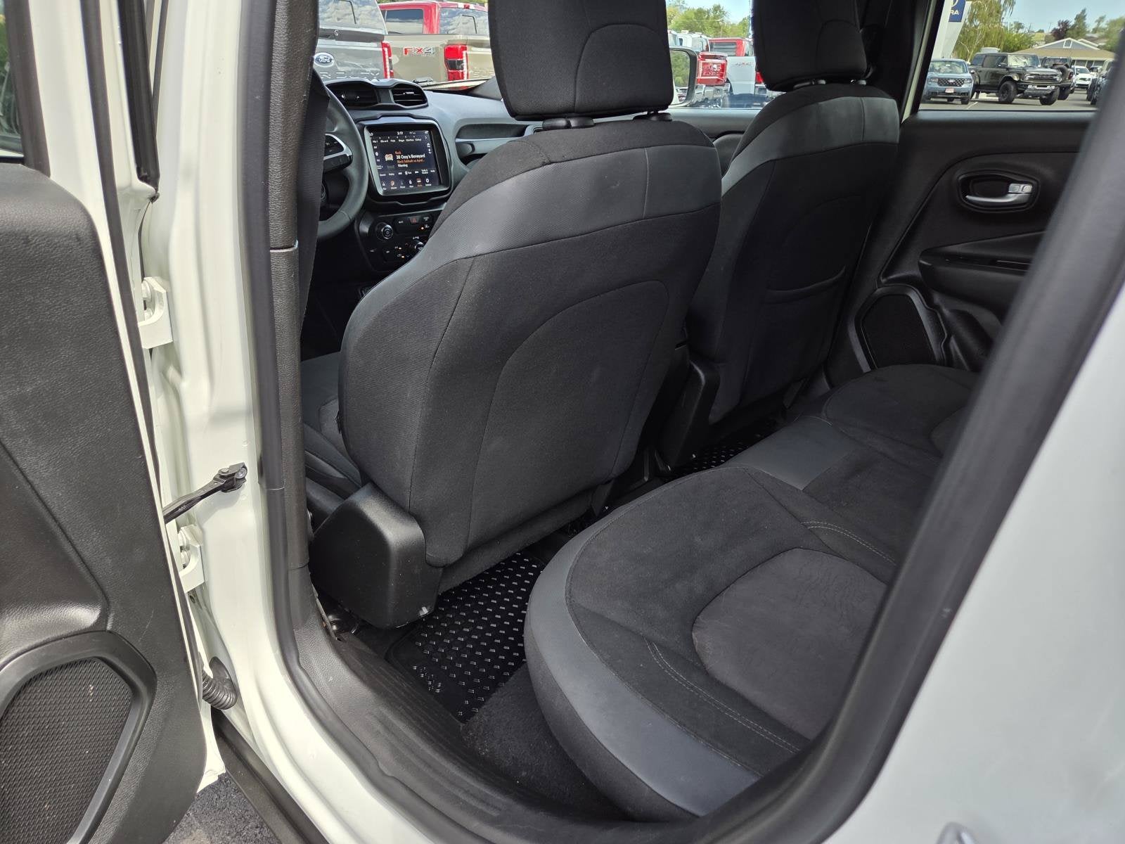 2023 Jeep Renegade Upland