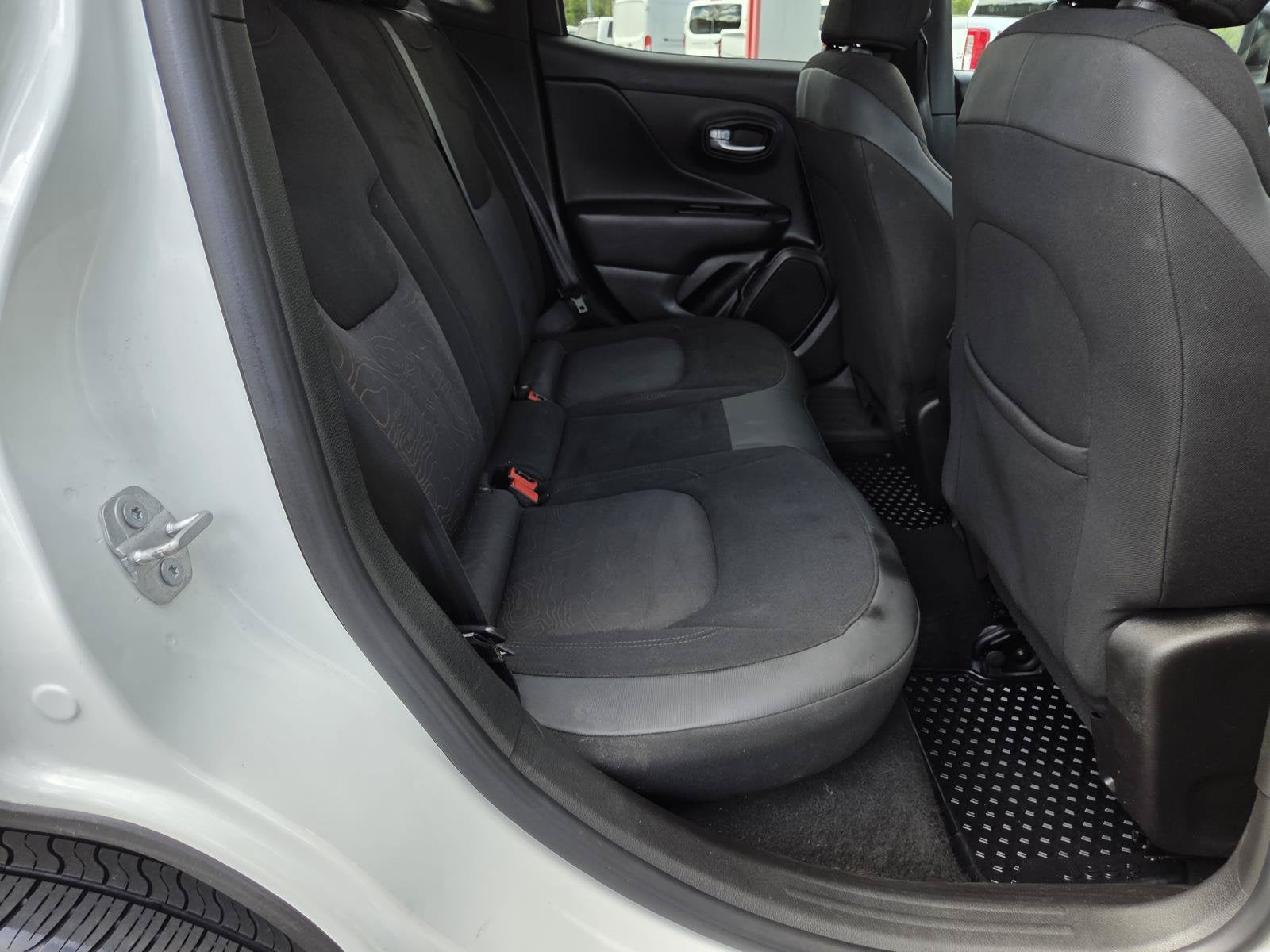 2023 Jeep Renegade Upland