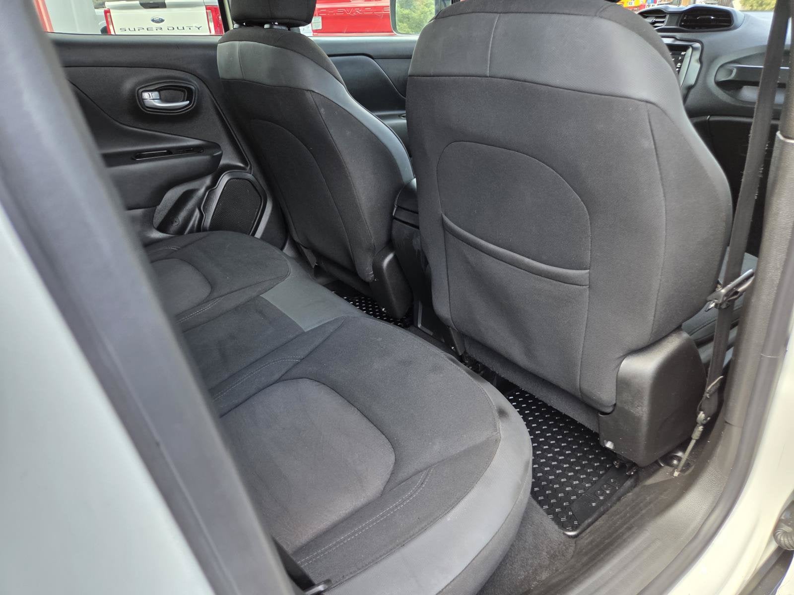 2023 Jeep Renegade Upland